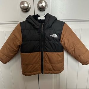 North Face Baby Reversible Mt Chimbo Full-Zip Hooded Jacket. Like New! 18 month